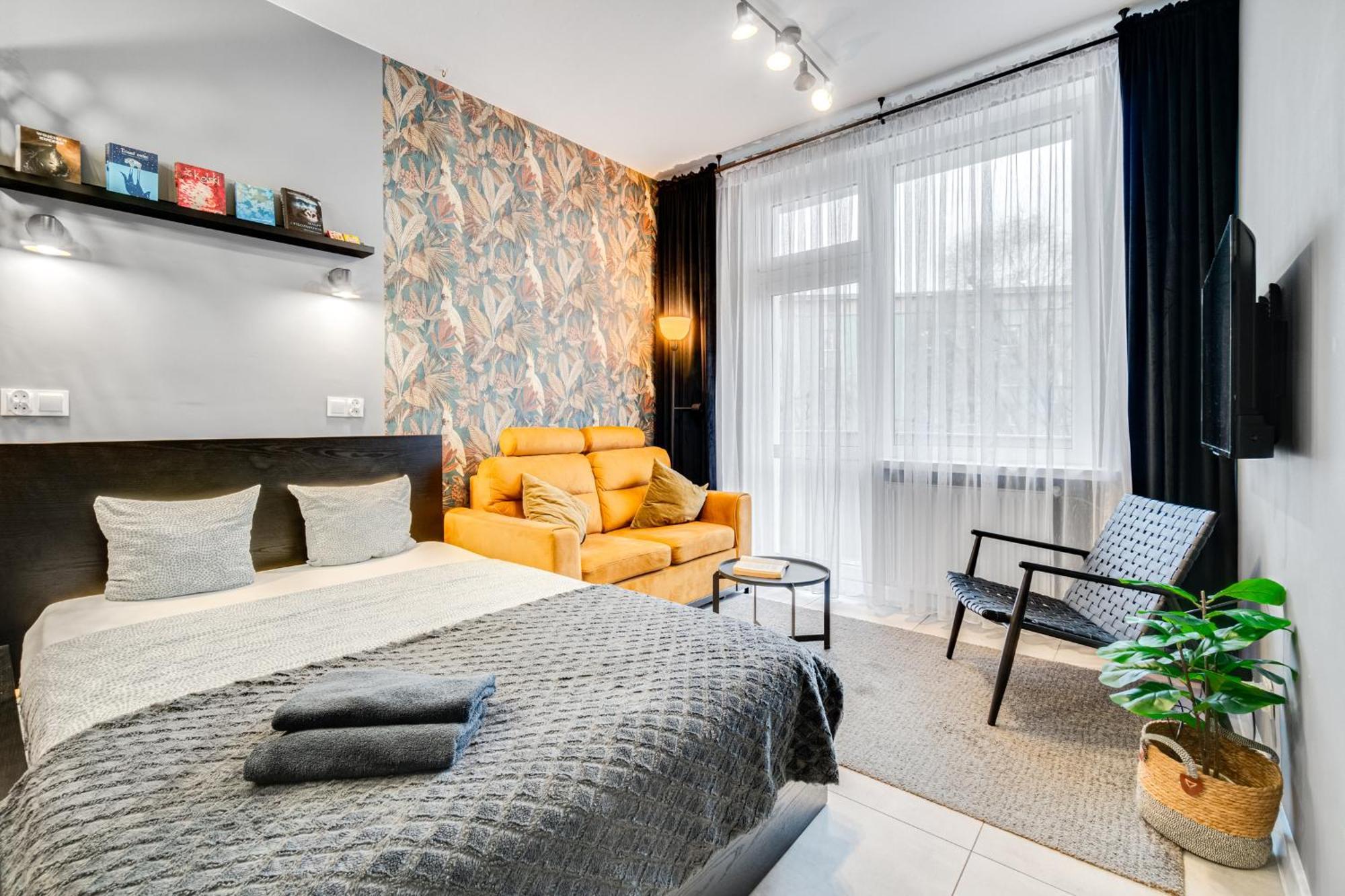 MONKEY Apartment ~ 700m Main Square ~ Self check-in 24h Breslavia Esterno foto